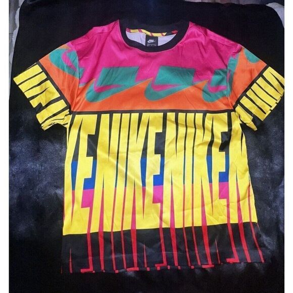Nike Sportswear Nike Sportswear Logo T-shirt Multicolor size small, Oversized - Picture 5 of 11